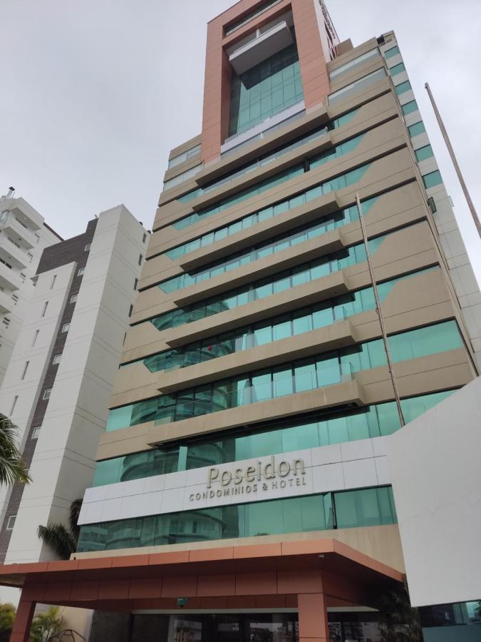 Departamento Suite frente al mar Poseidon Manta Exterior foto