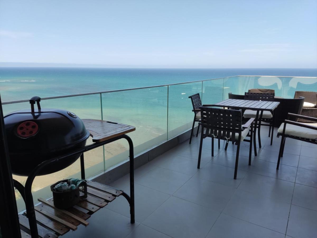 Departamento Suite frente al mar Poseidon Manta Exterior foto