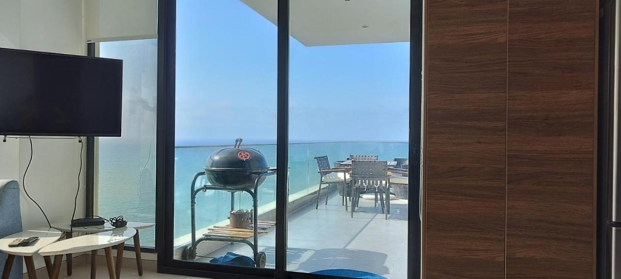 Departamento Suite frente al mar Poseidon Manta Exterior foto