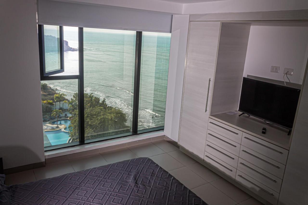 Departamento Suite frente al mar Poseidon Manta Exterior foto